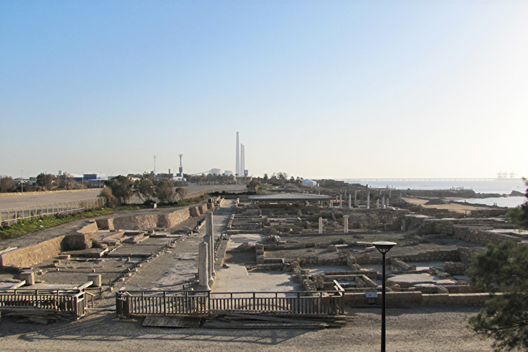 20101226i_Caesarea