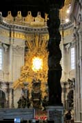 20120605zh_VaticanStPetersAltar